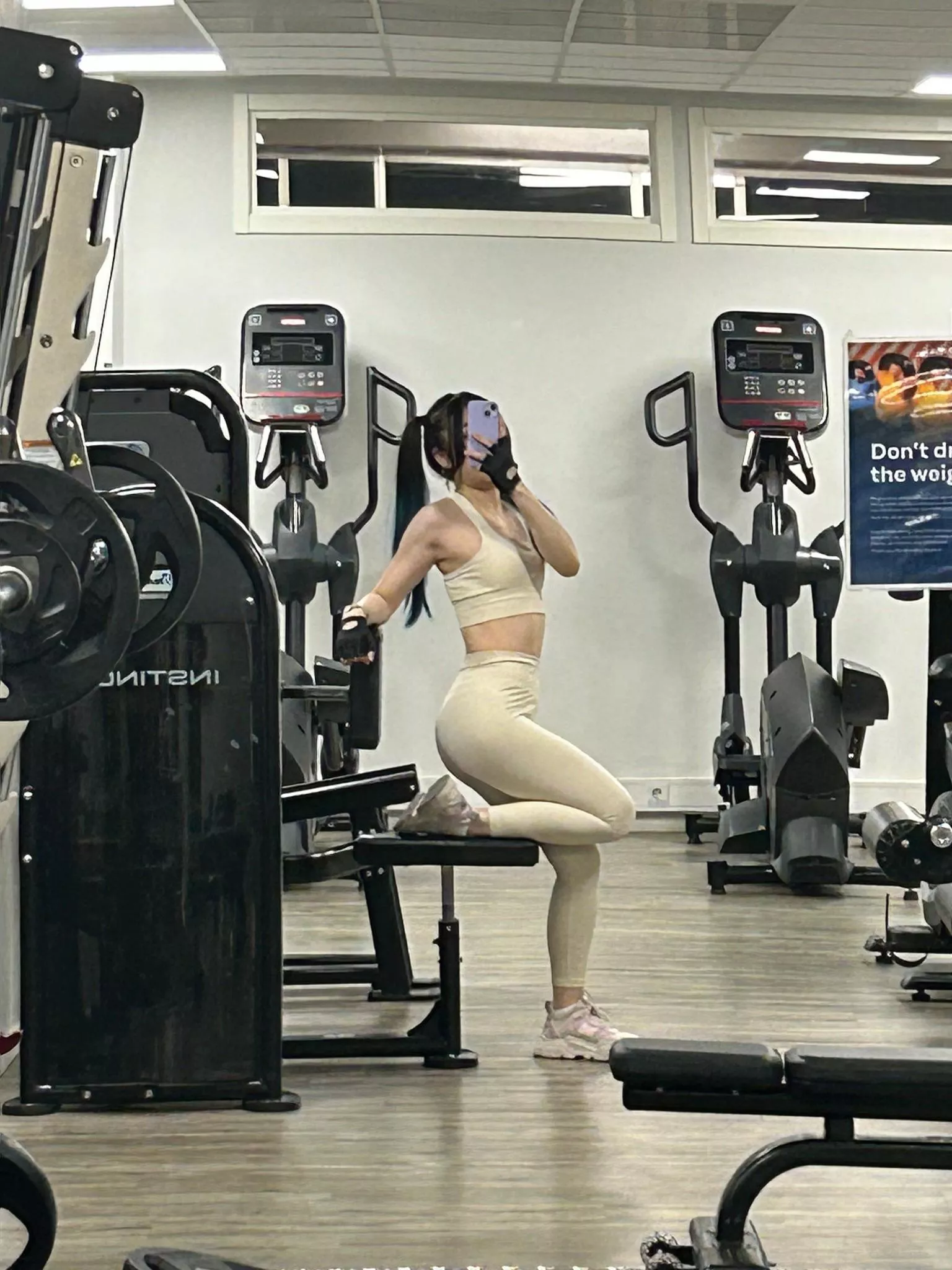 [F] Do u like this stand?🥺💕 posted by Tingleling