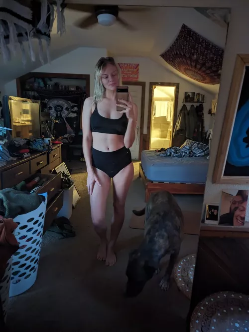 [F] I suppose this will do for a comfy Saturdays attire by _Anonymushroom_