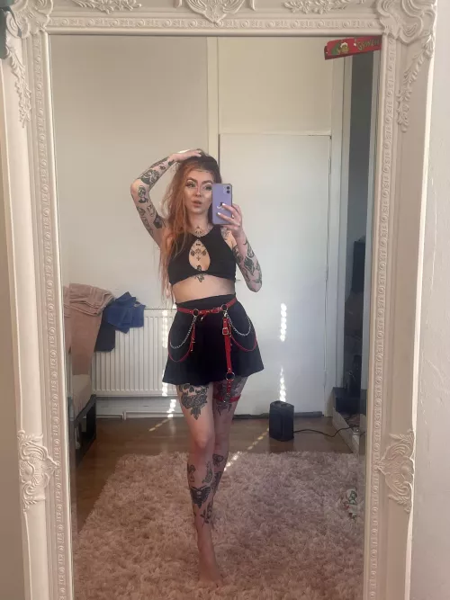 Gf or fucktoy? by xo_nicolavictoria