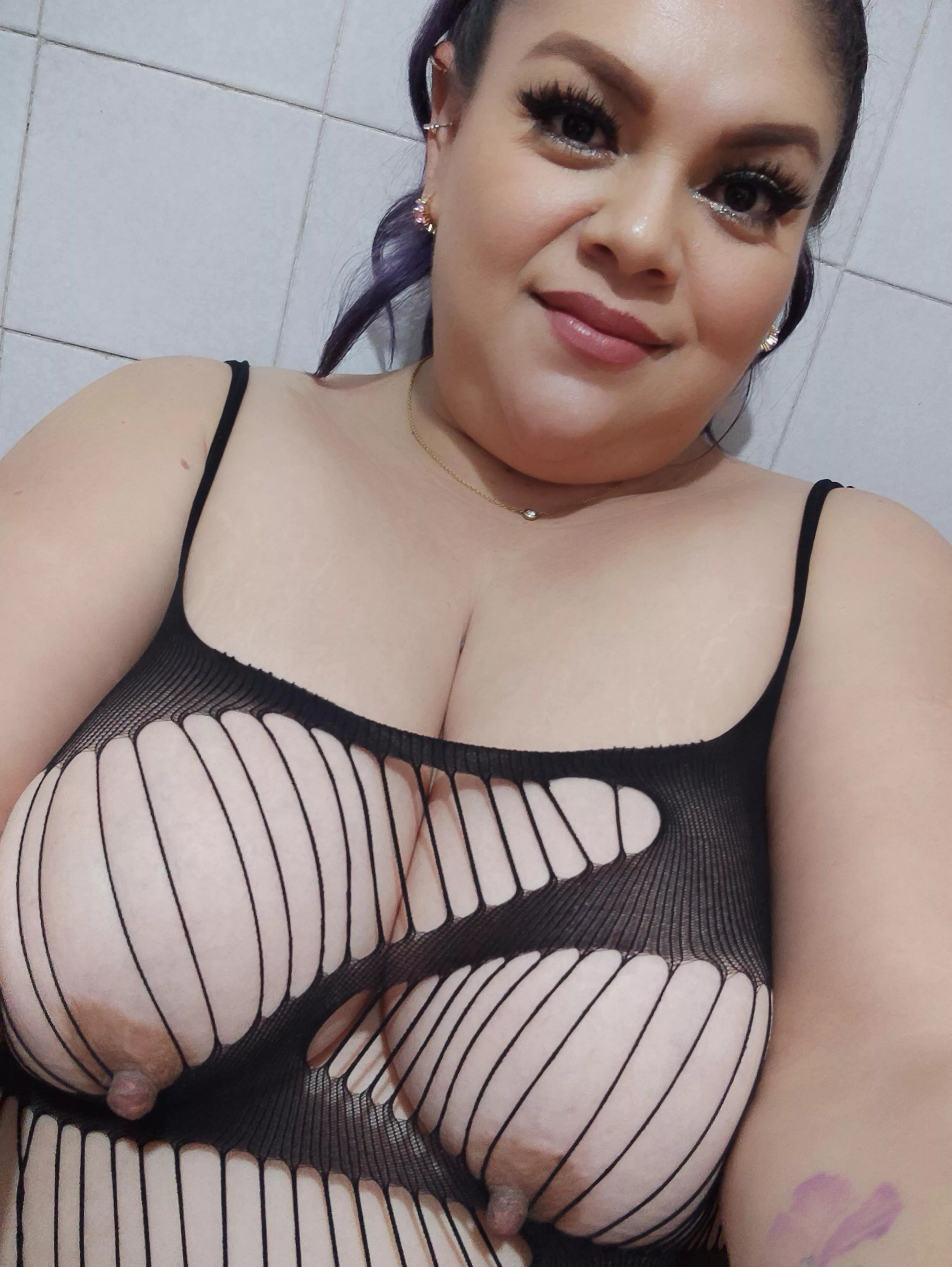 Good morning to you 🔥 enjoy your Saturday 💋 posted by hotjuicycurvy