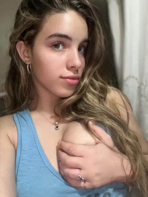 I feel so alone right now... by sexysnifty