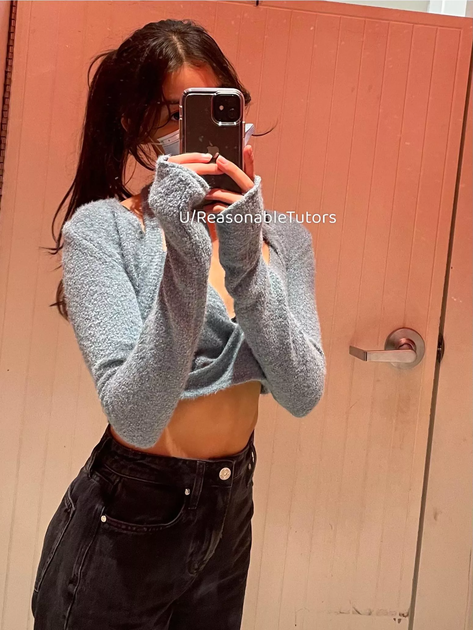 I love this blue top 🤍 F18 posted by ReasonableTutors