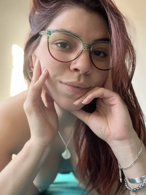 Im online for live sexting 👅 by ushirley_bomb