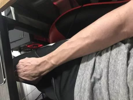 In need of something to choke posted by SayanMasterRace