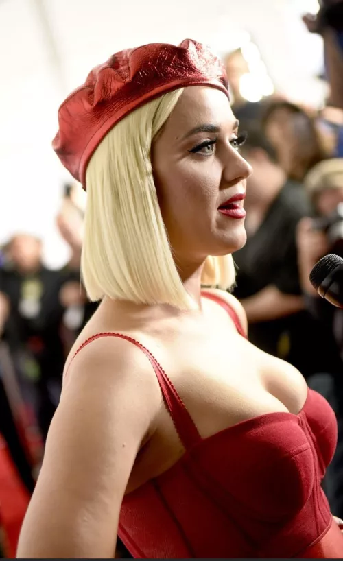 Katy Perry - by juliashing101