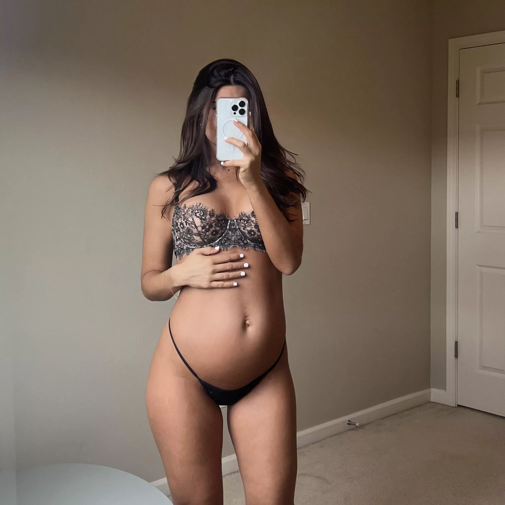 New here posted by lylastone