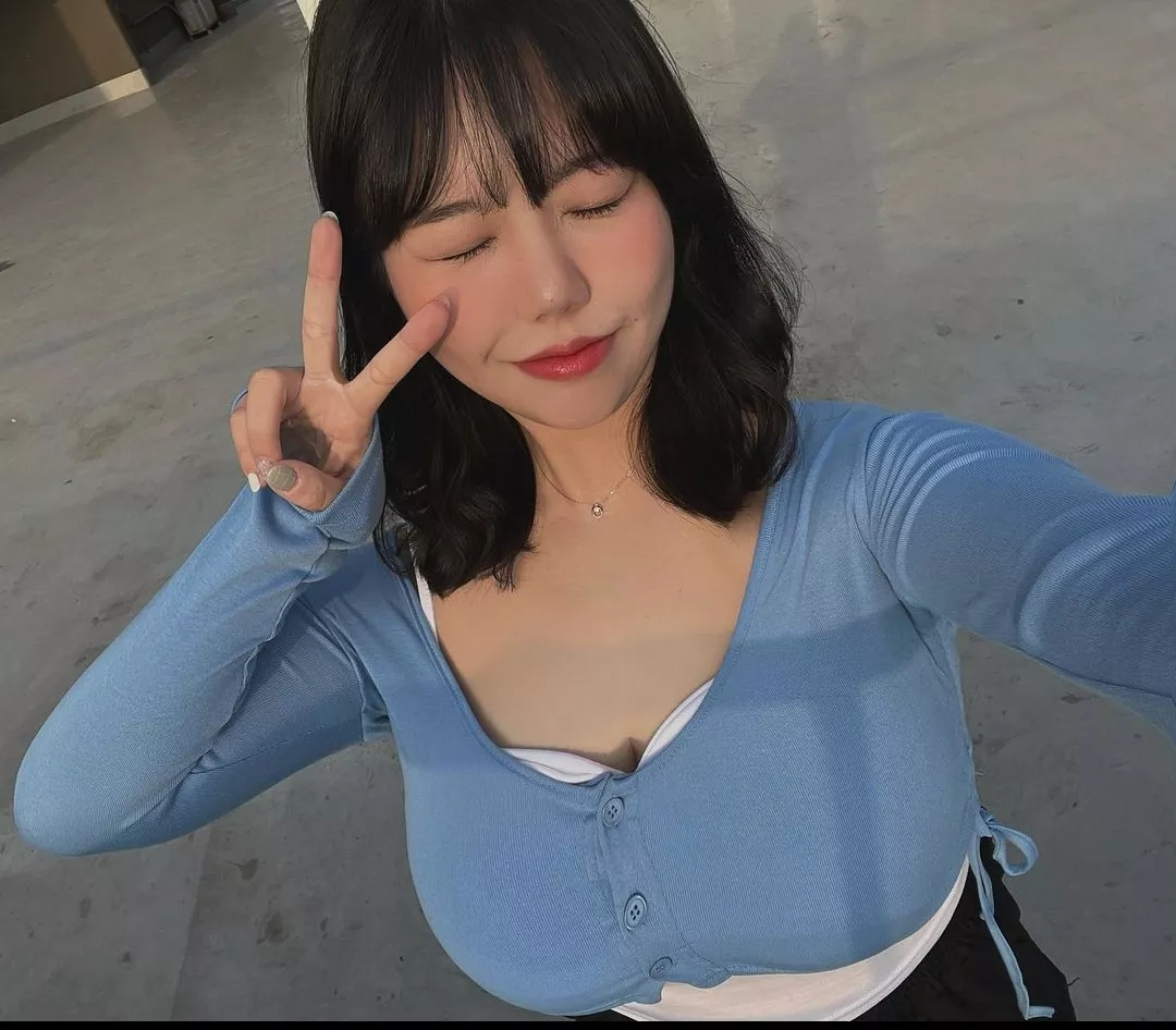 Peace 😊 posted by tommybour