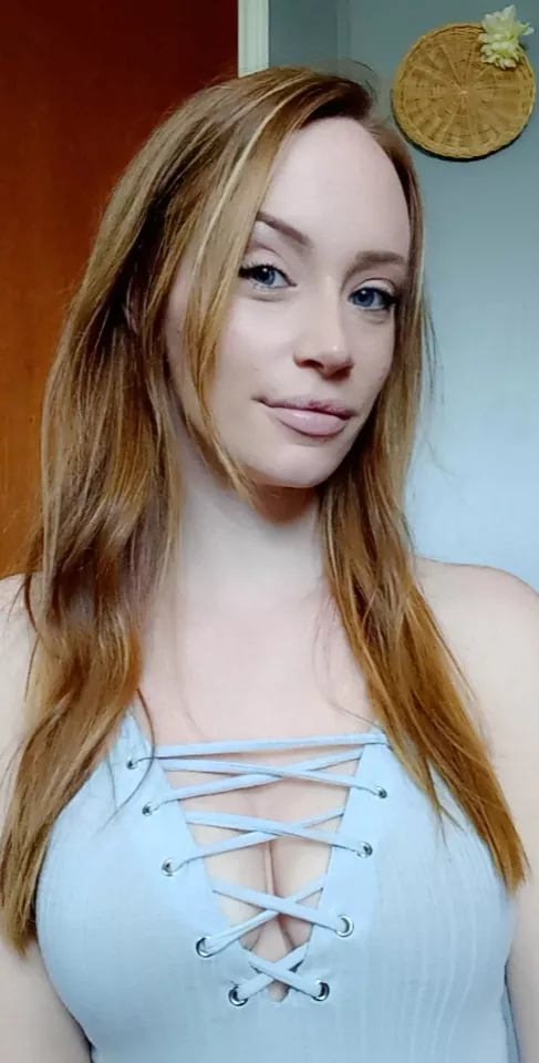 pretty little redhead posted by crystalcolette