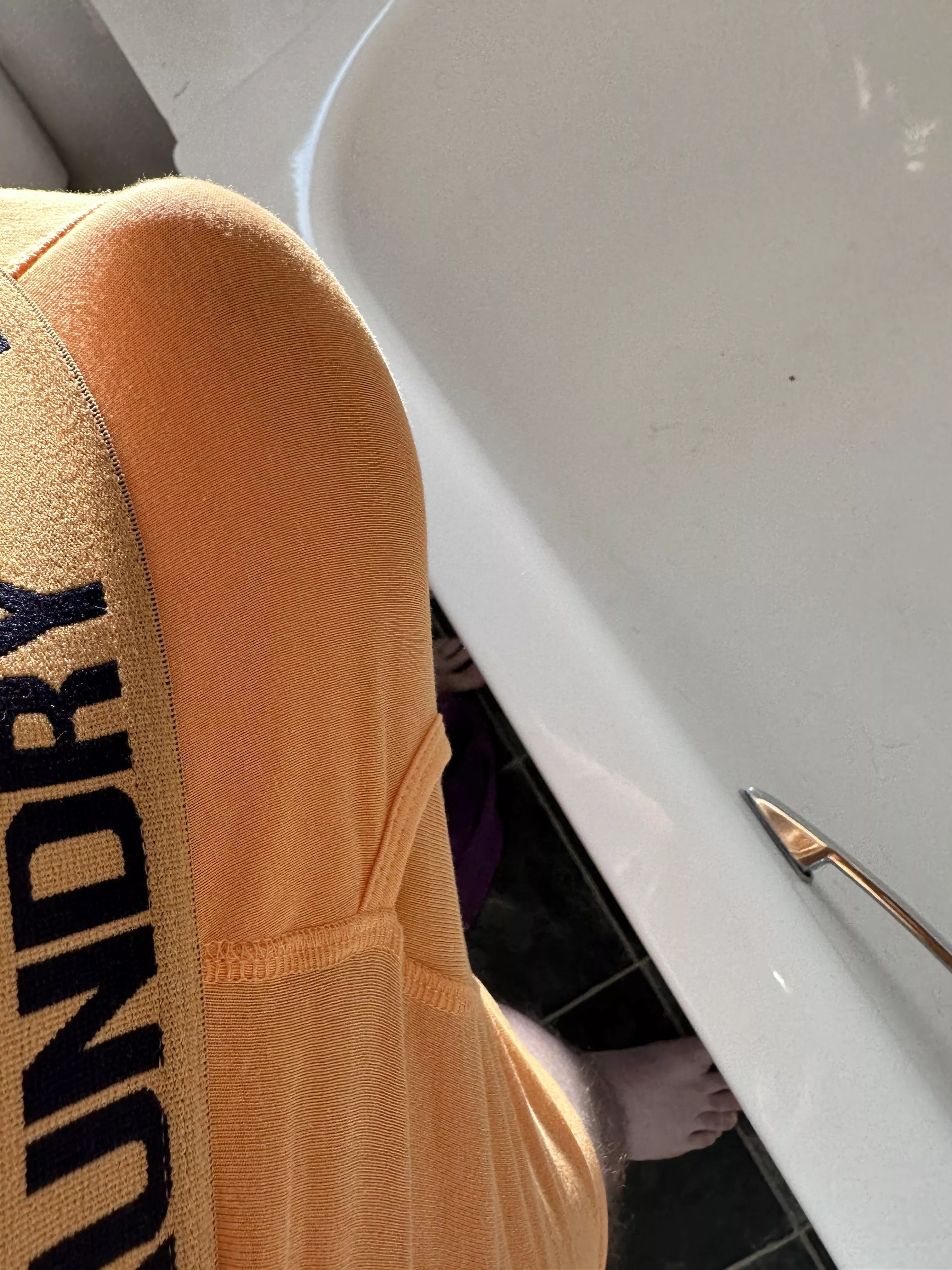 Saturday morning hard dick bulge in my boxers posted by scotshornyguy