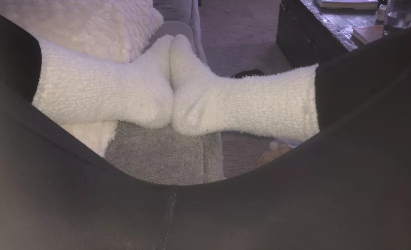 [selling] [canada] get your hand and face lol over these fuzzy warm socks. Book your wear today for some construction girl stinky socks! by cgtootsies