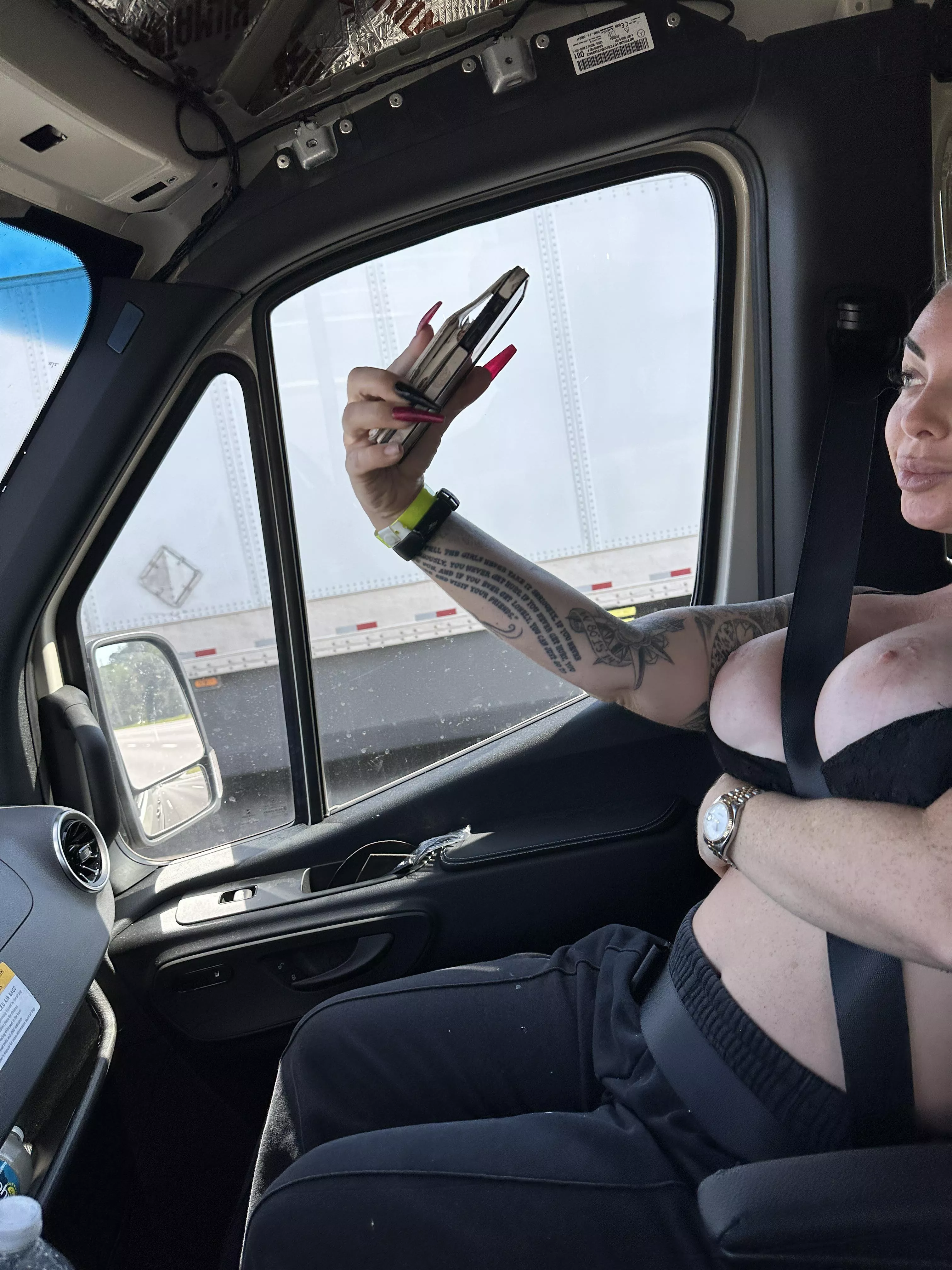 Showing them to the truckers posted by noboundarieswife