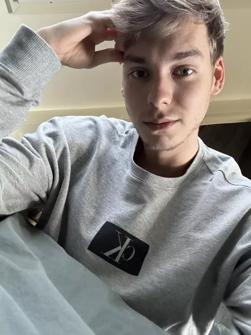 Simply relaxing this weekend 🌴 by ImThatDudeYouKnow