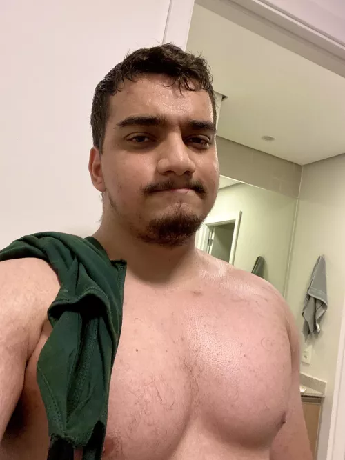 Sweaty and messy hair. 😅 by at0mikl4d