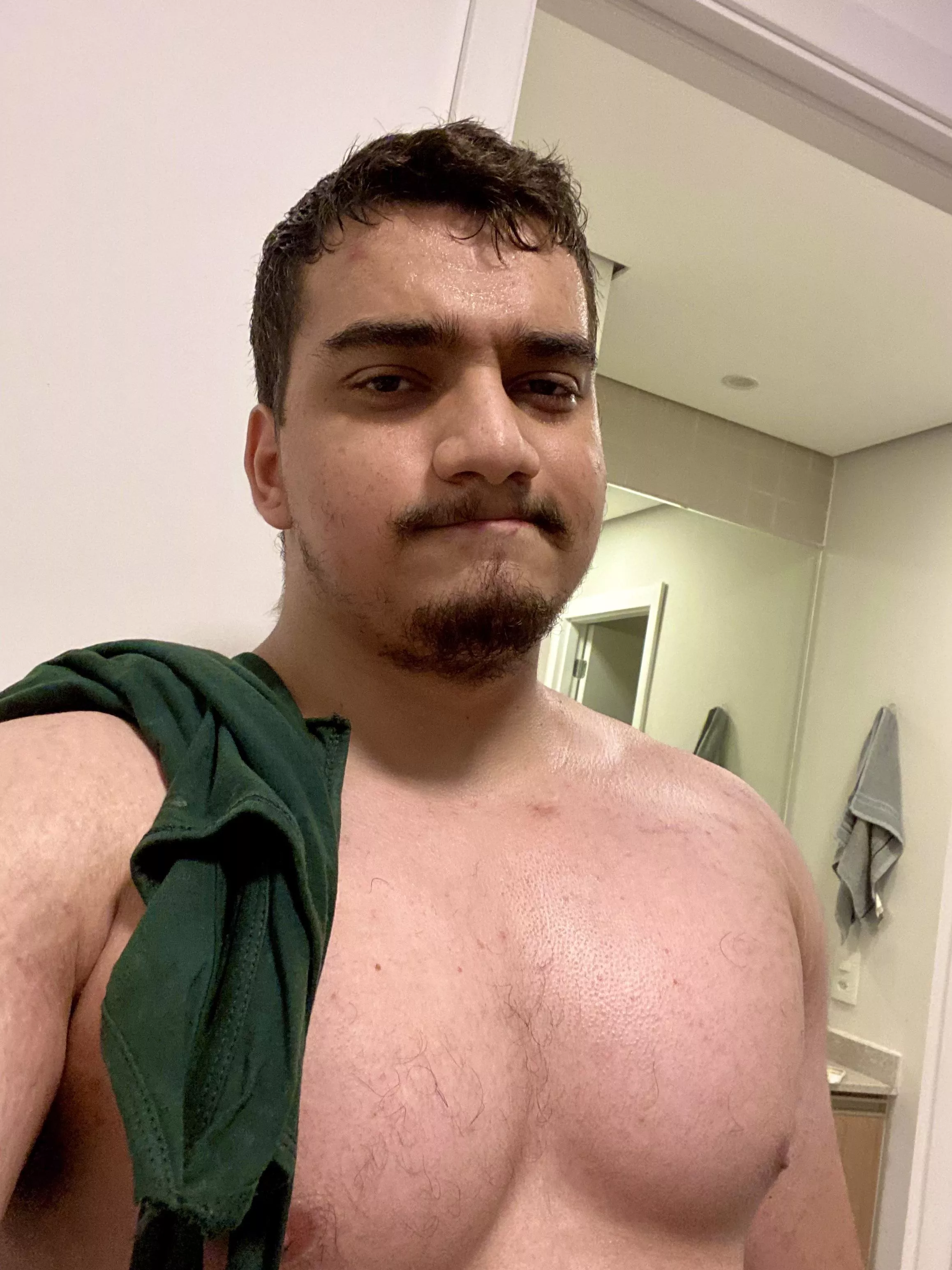 Sweaty and messy hair. 😅 posted by at0mikl4d