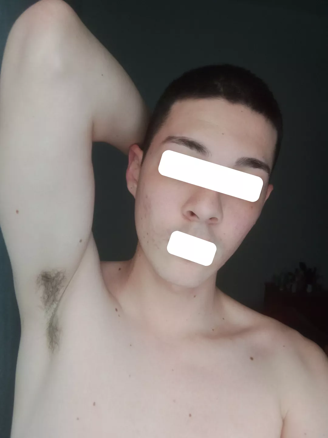 twink and armpits posted by 1234SANDRO
