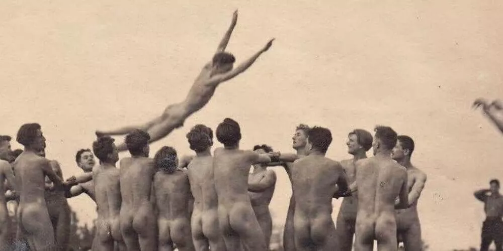 Vintage fun posted by Shootyourshots