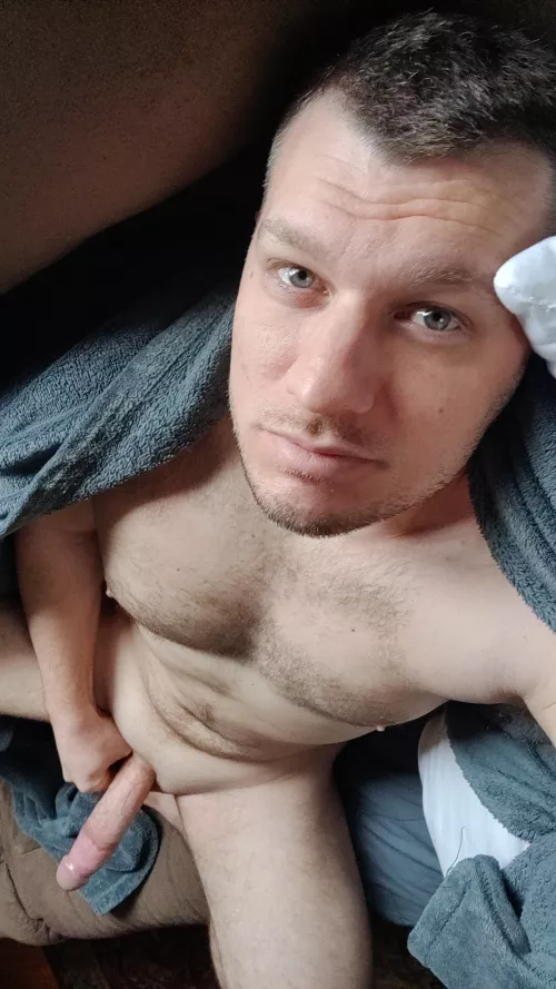 woke up like this ..but I need a hand ;). DMs open (m) for f by MichaelMayhem34