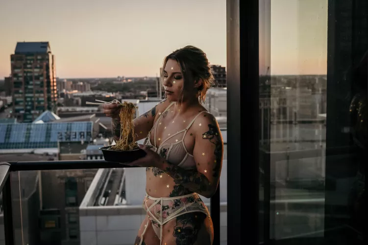 Would you get messy with me? by Bambimore