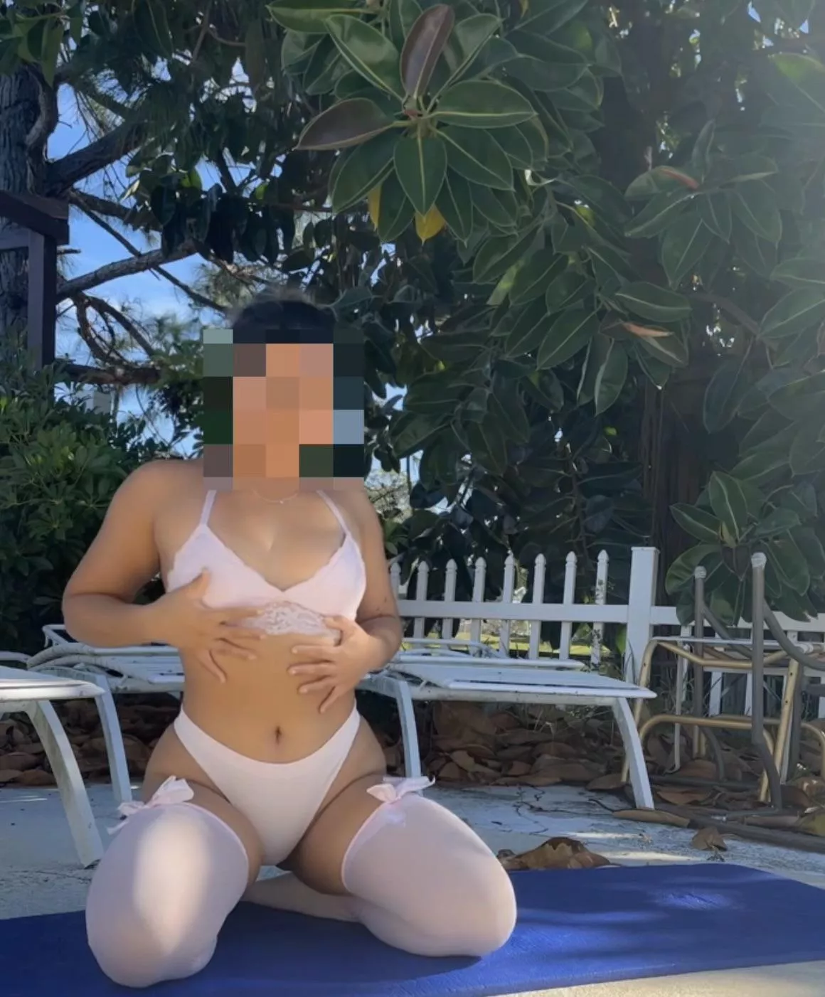 yoga in lingerie is 100x sexier posted by DrawerPristine7867