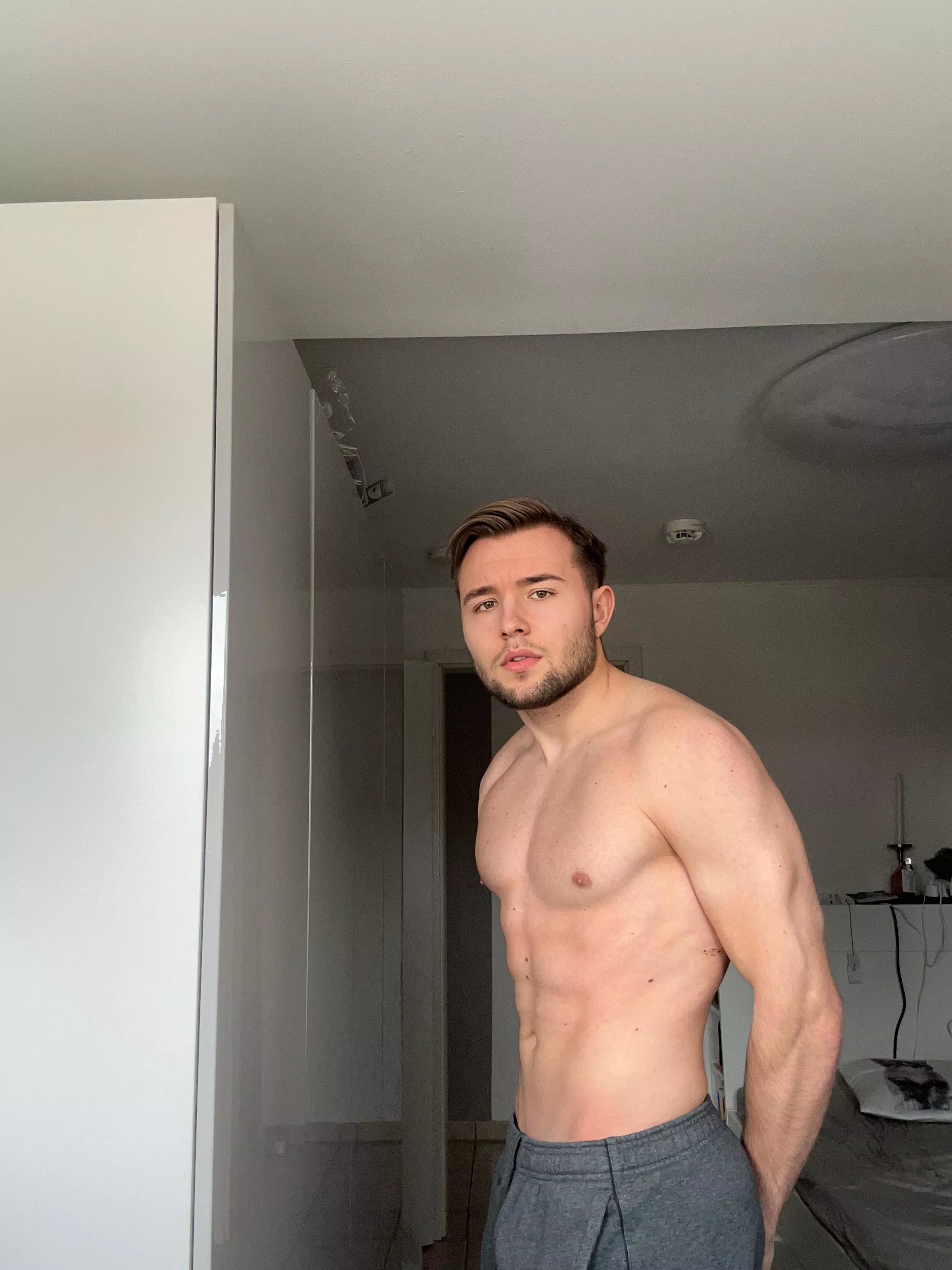 (22) have fun with me posted by checkitoutdrane