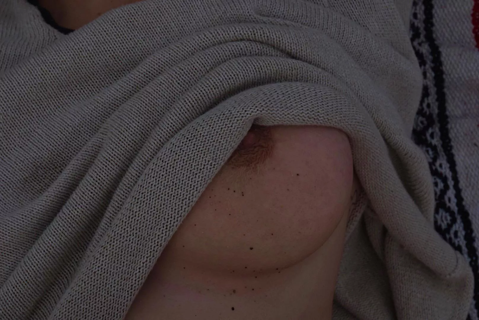 a winter beach moment 🌊 posted by lisbethbeatrixx