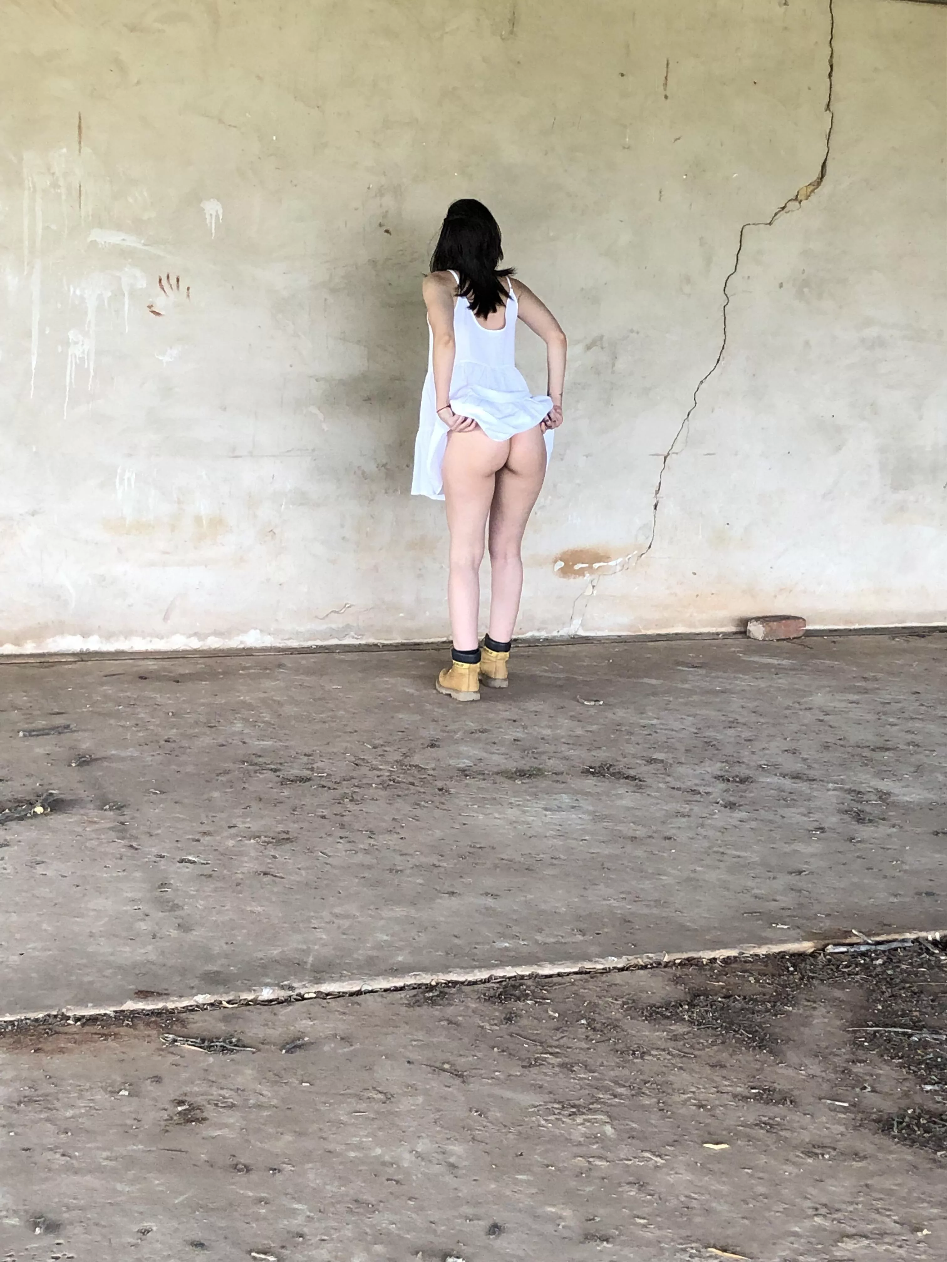 Caught in public posted by Accurate-Objective98