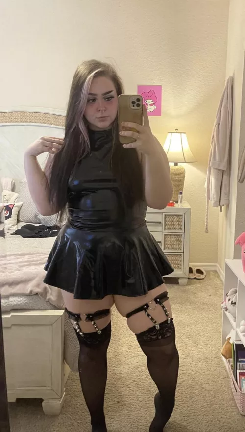 Chubby in latex & garter belts 🖤 by Sugarybb