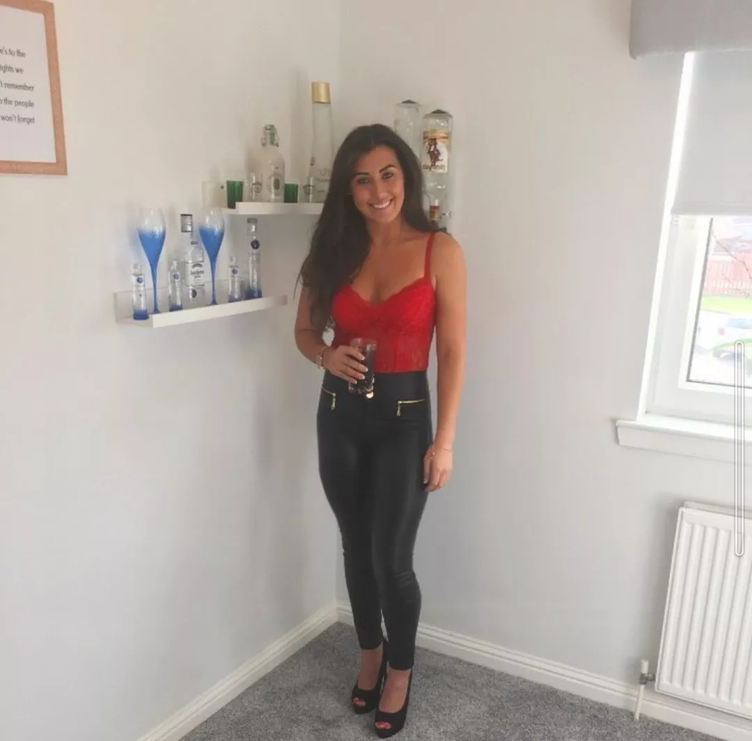 Claire. Smash or pass? posted by dansmith29