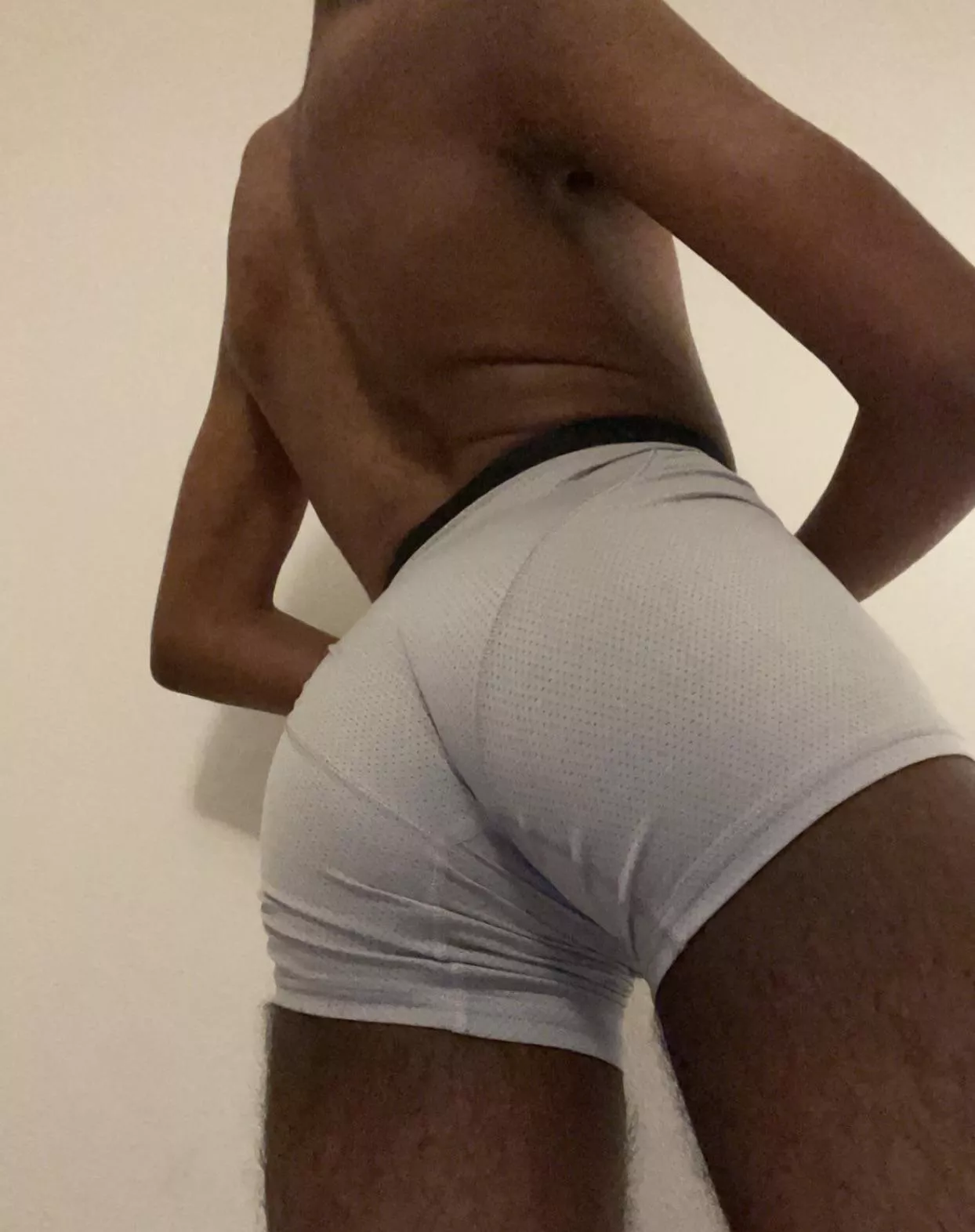 Come peel of this tight underwear to see the forrest of hair under. posted by whoopwoop01