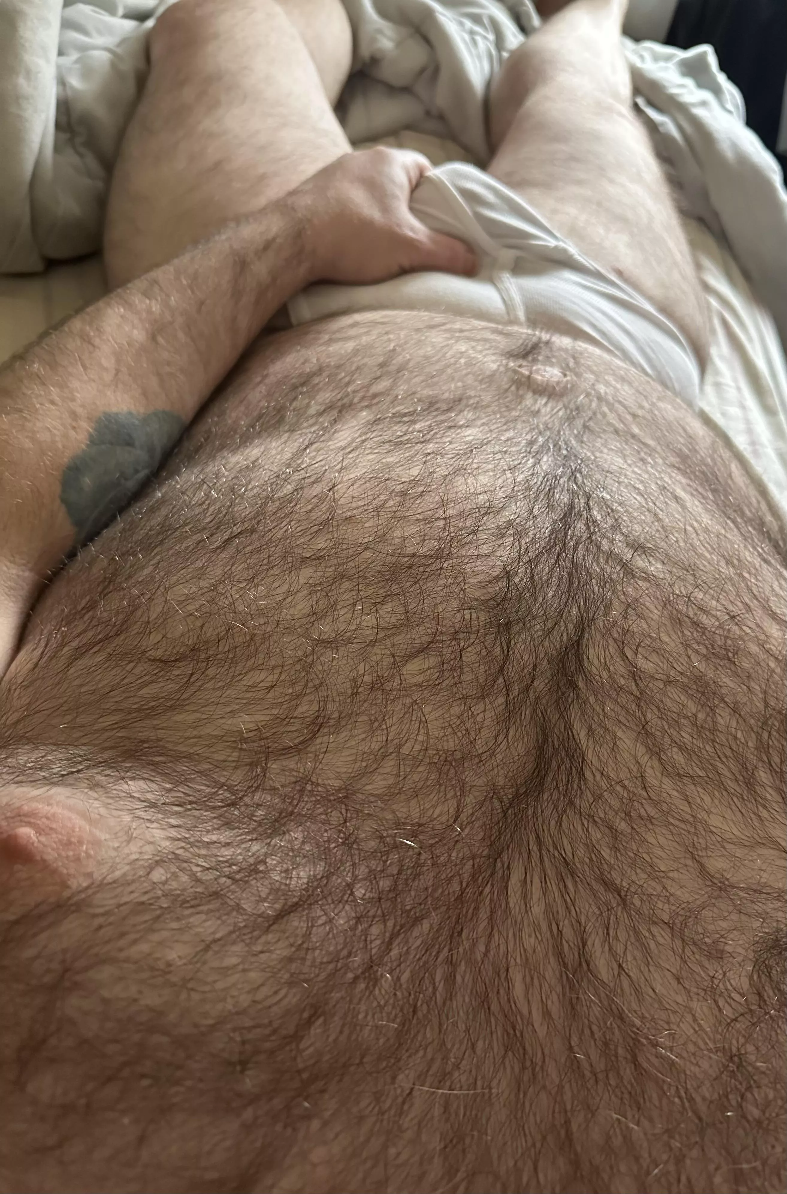 Daddy woke up horny [40] posted by thickboyjason