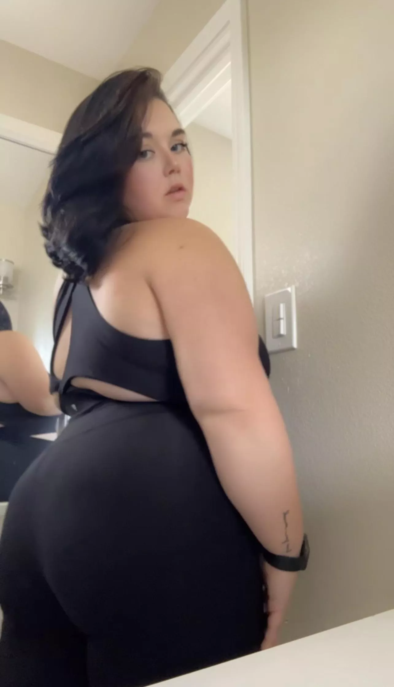 Gym has been doing my 🍑right posted by Poppyxxxjane