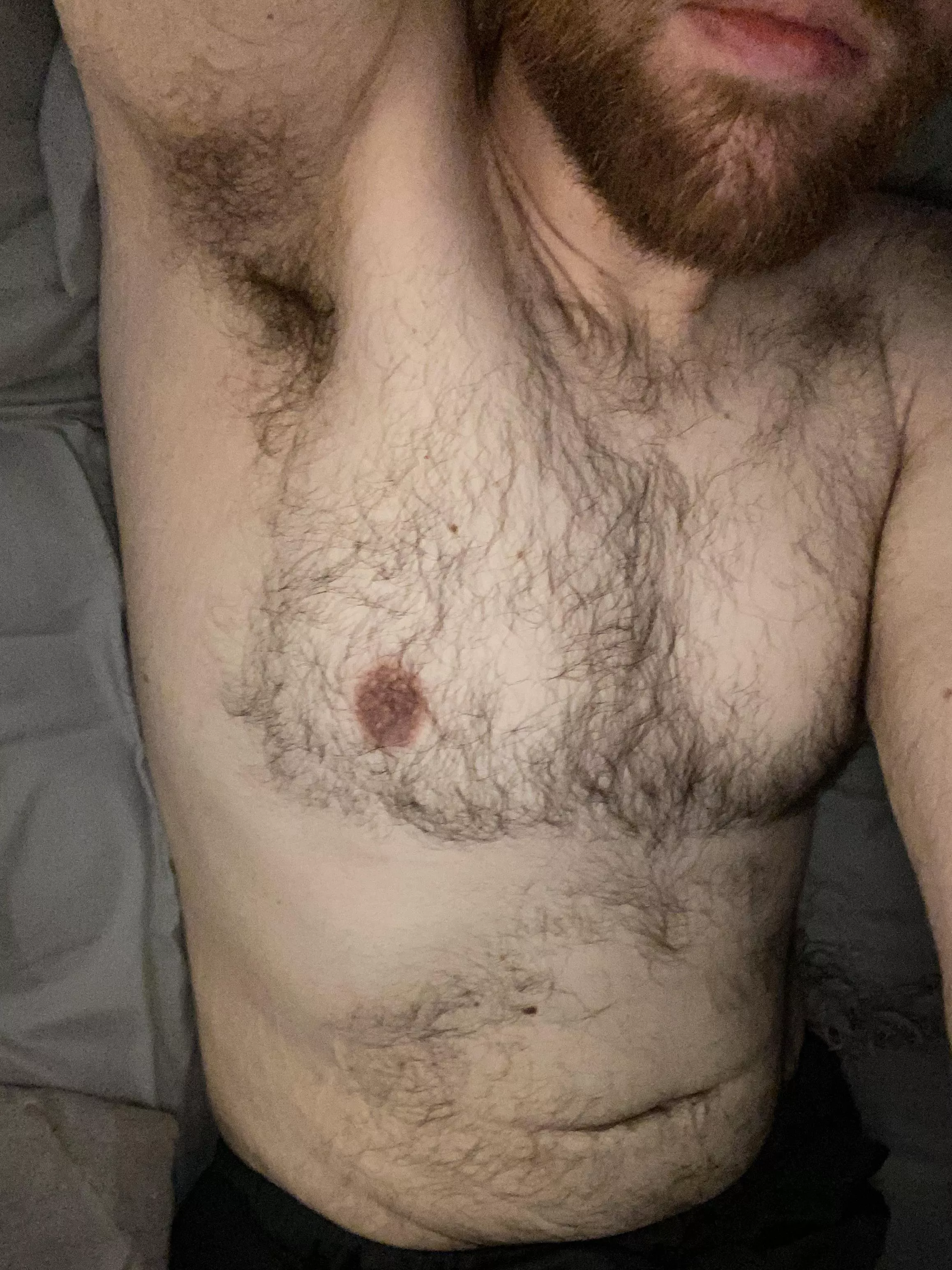 Hairy, sweaty ripe pits this fine Sunday 😏 posted by JollyRoyal_