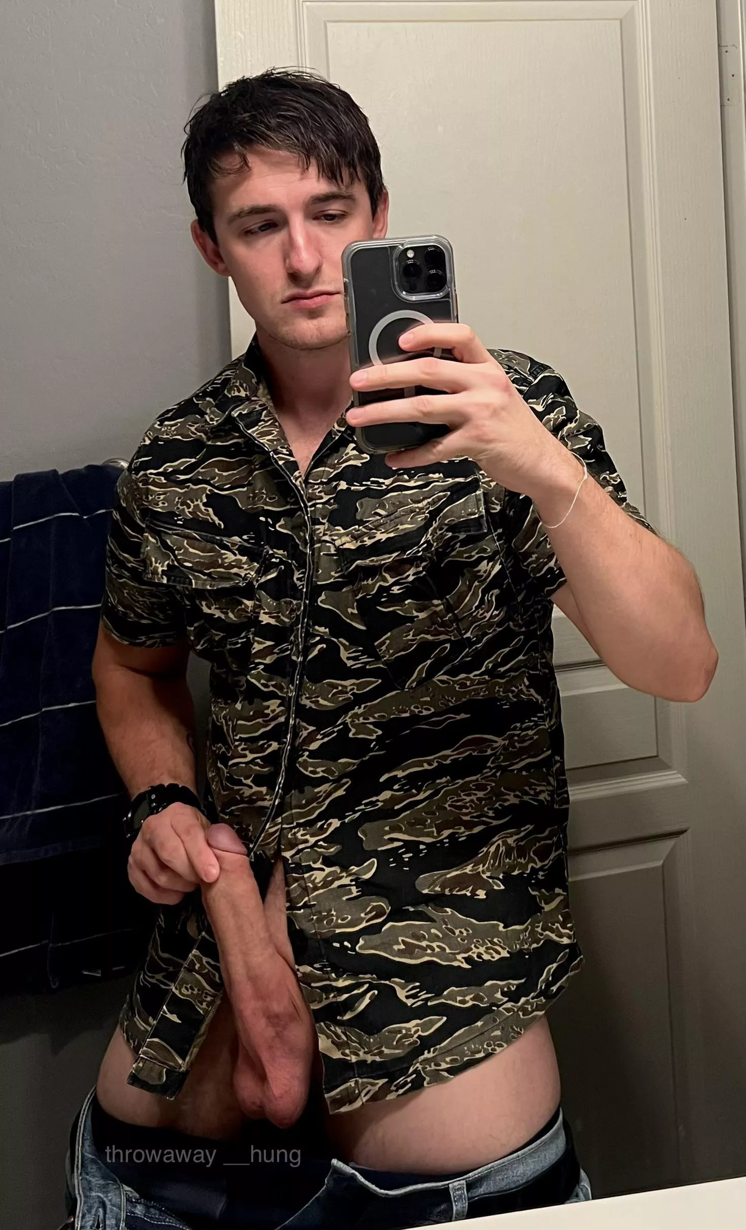 i could use a couple extra hands 😅 posted by Throwaway__Hung