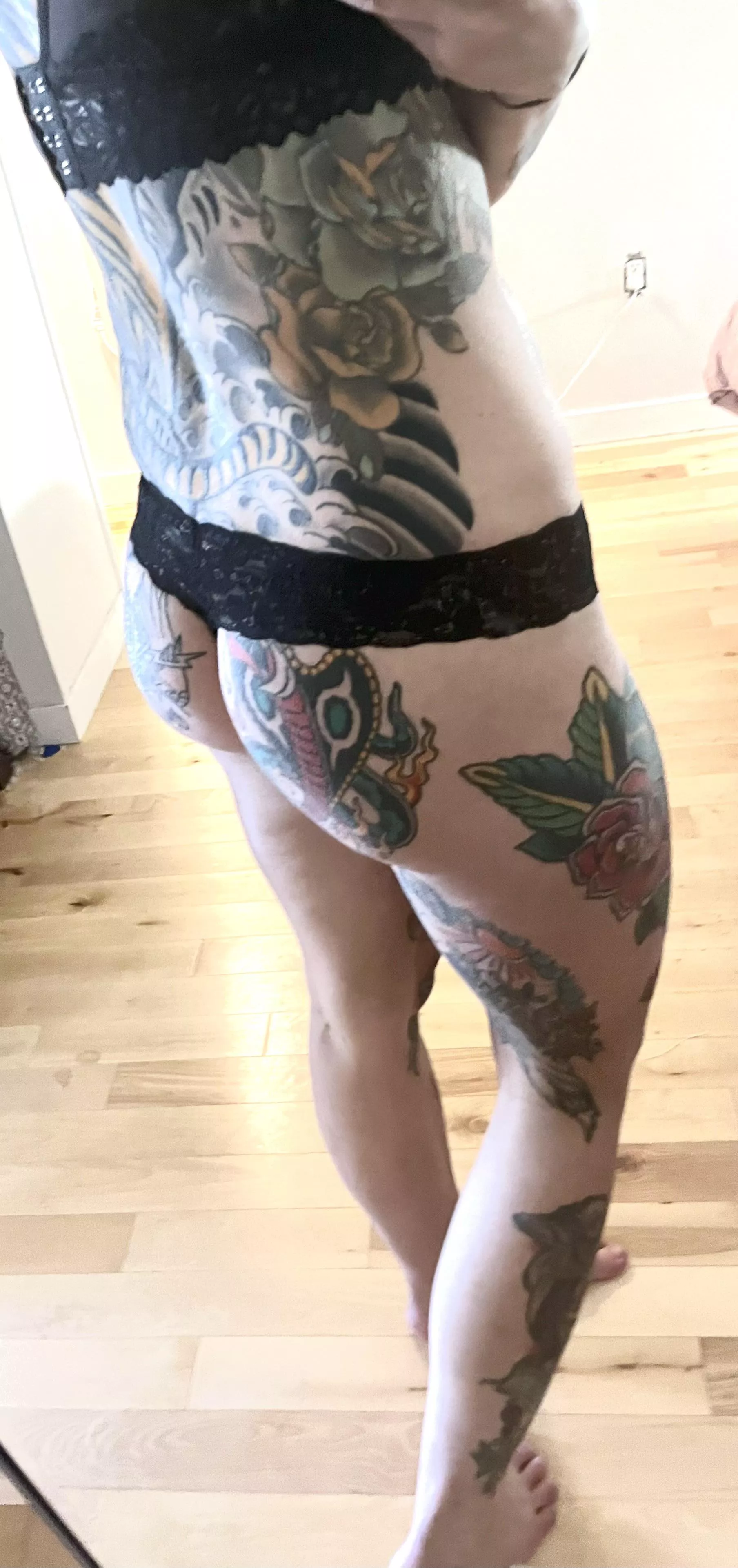 I got new undies and I can’t wait to share them with you! Come find them posted by ivyrides