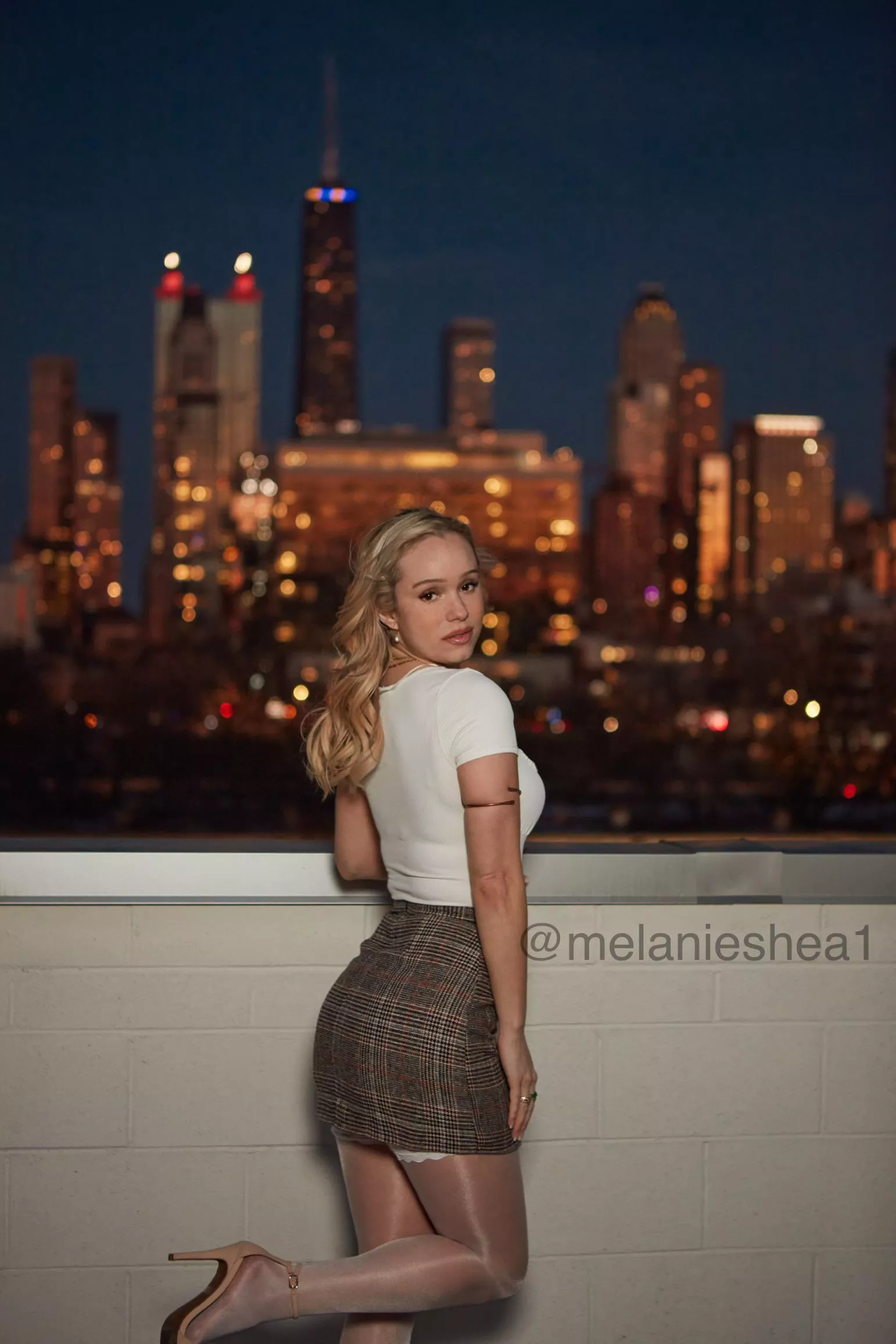 I took this photo in freezing chicago January! posted by melanieshea1