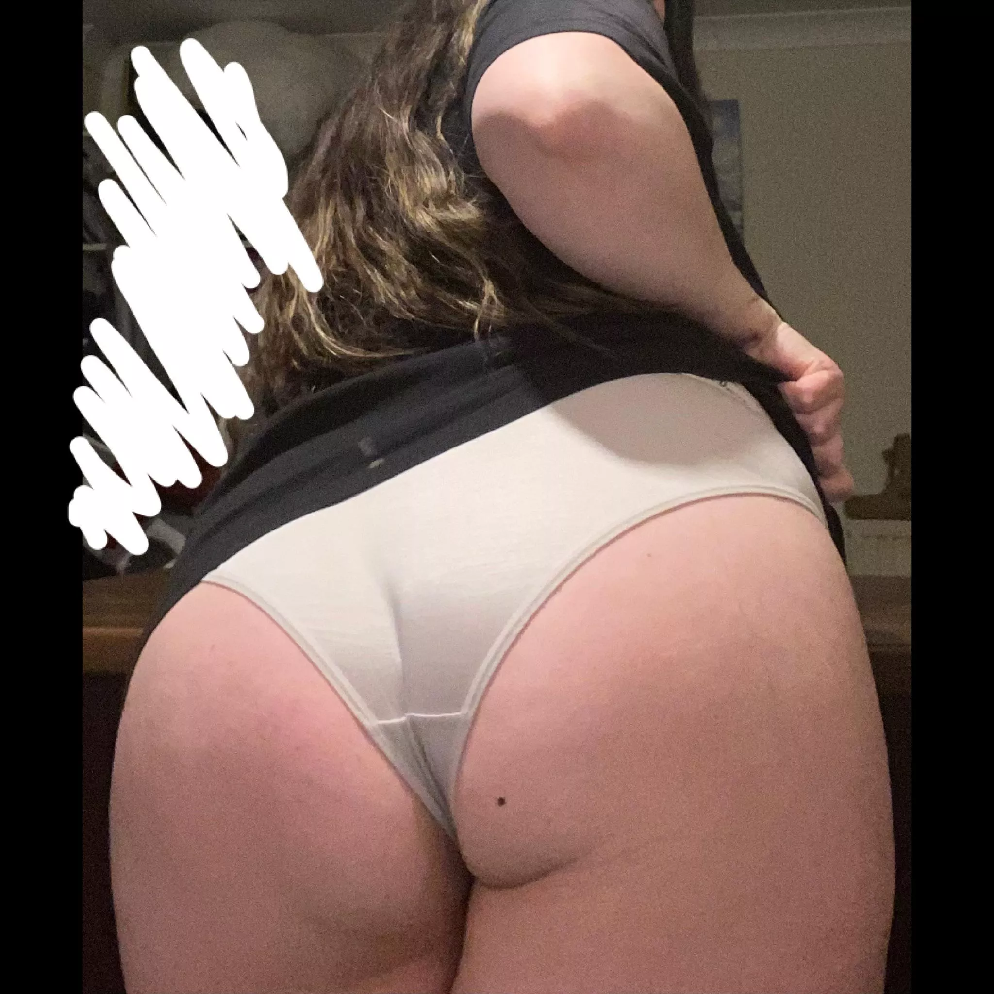 I’ve got your dinner right here 😘 posted by KatieBairdy1001