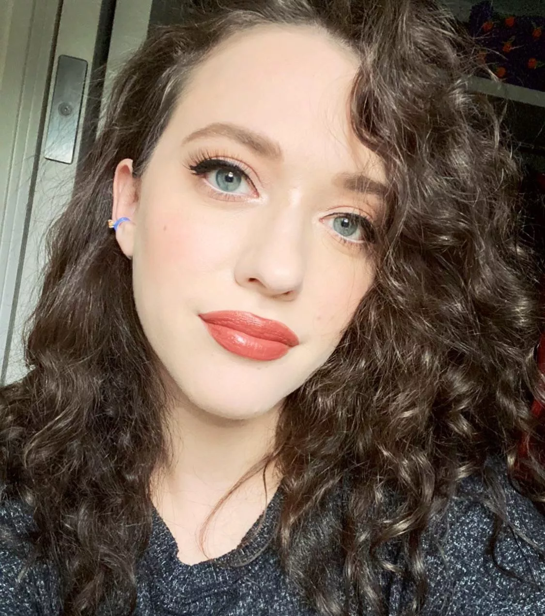 Kat Dennings posted by cashmere1977-2