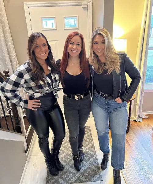 Milf edition by SmartSaiyan