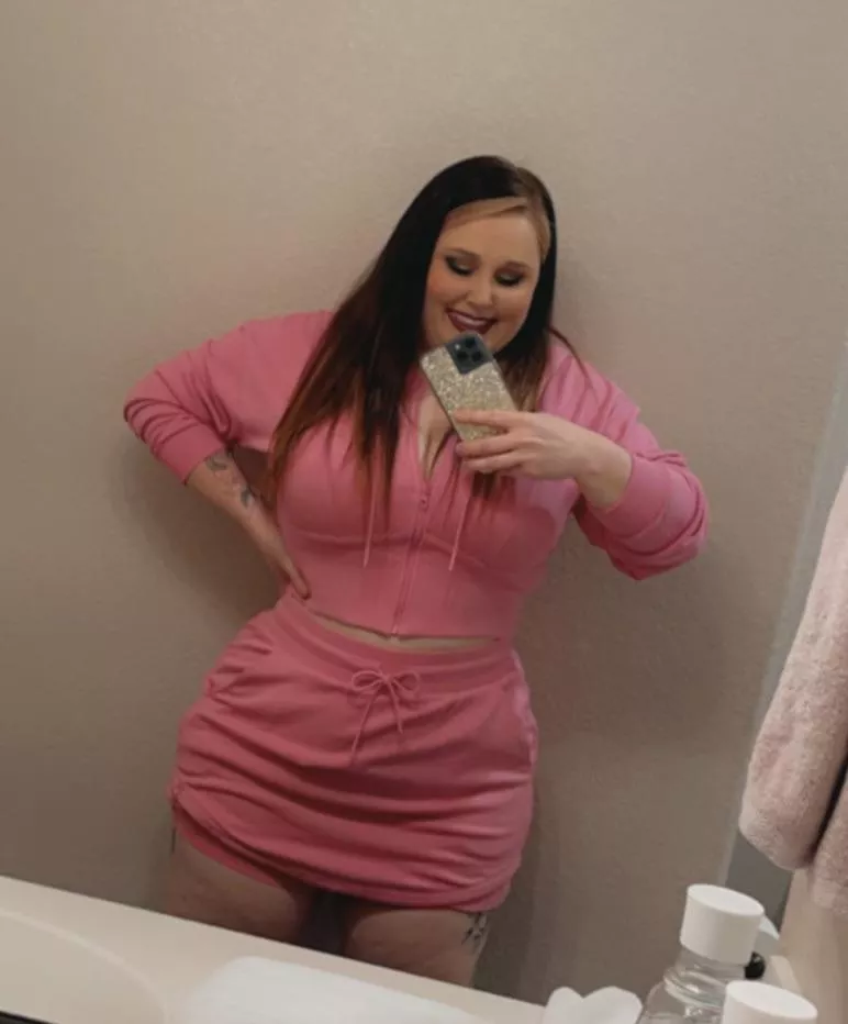 My MILF-shake brings all the boys to the yard 😜😝💓 posted by savagetaurus7