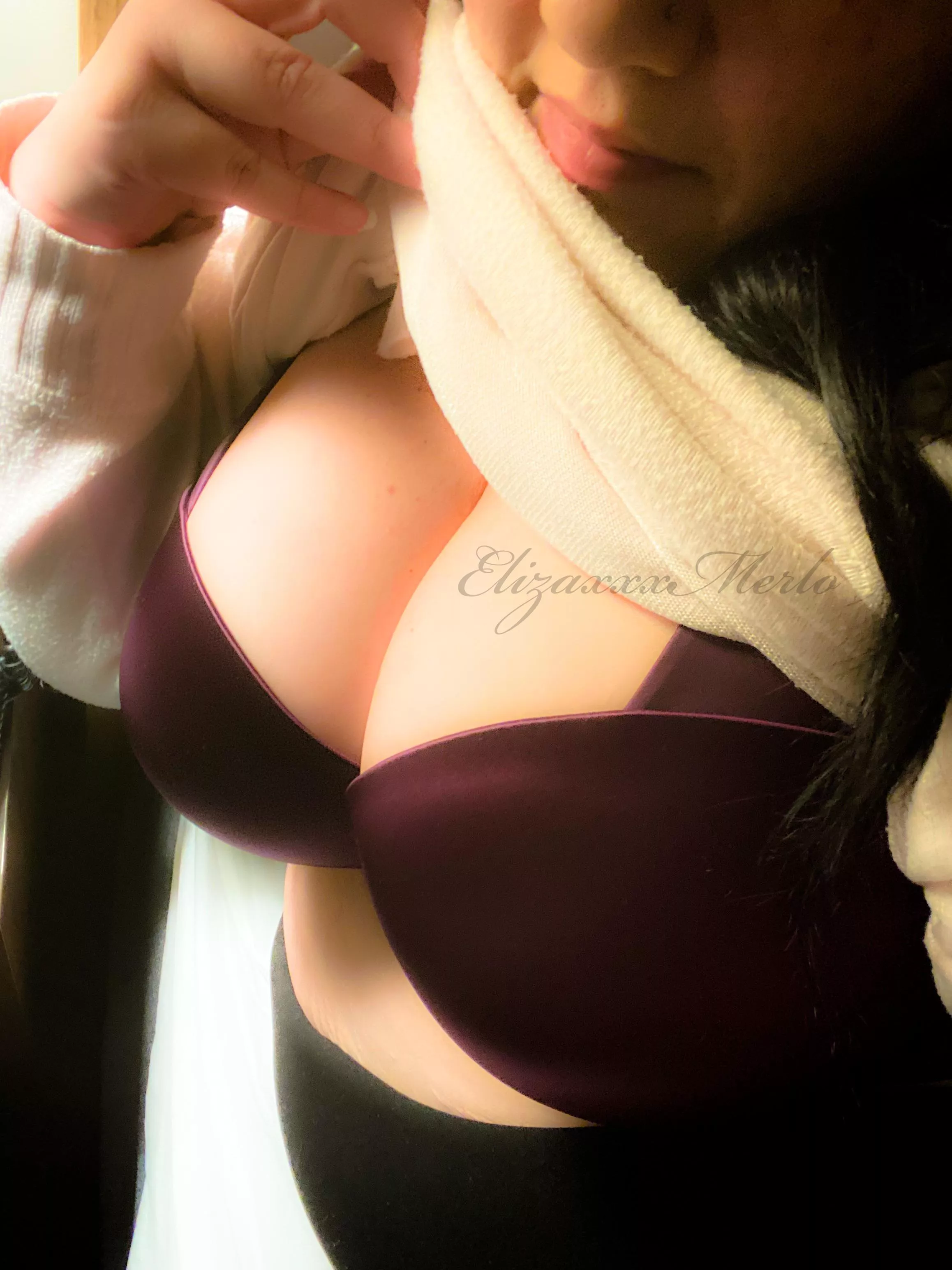 New bra, who dis? posted by ElizaxxxMerlo