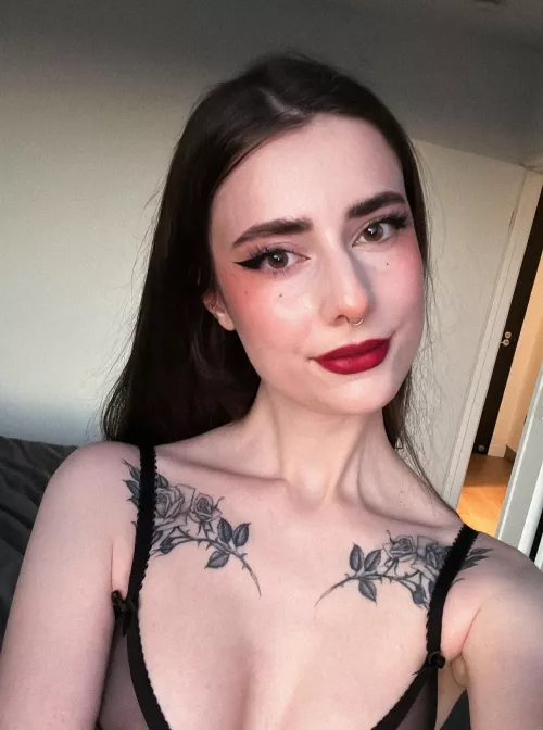 new here and looking forward to showing you more of me!!! 🖤 by bigsadcheems