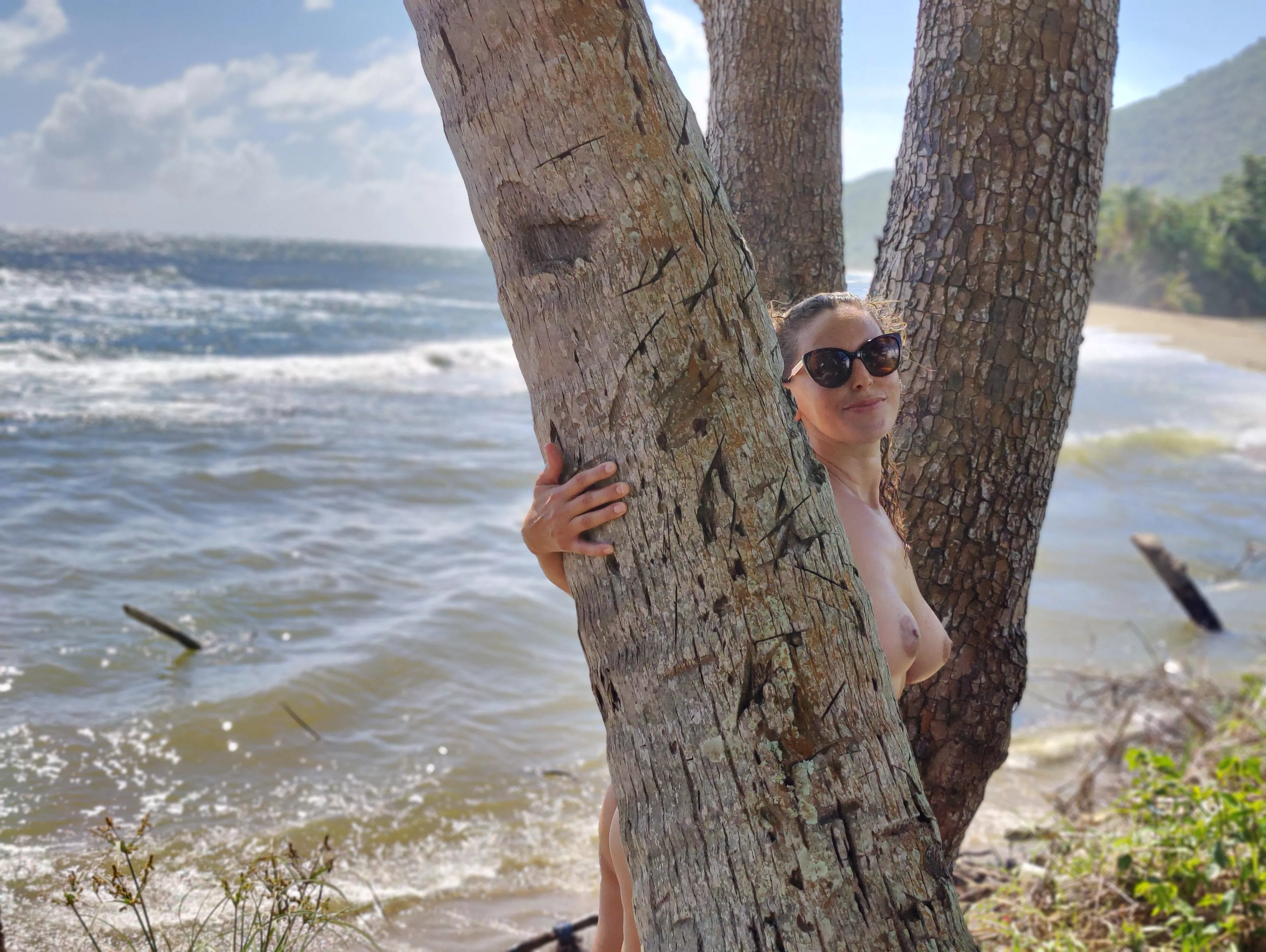 Peek a boo I see titties posted by Piscesisprecious