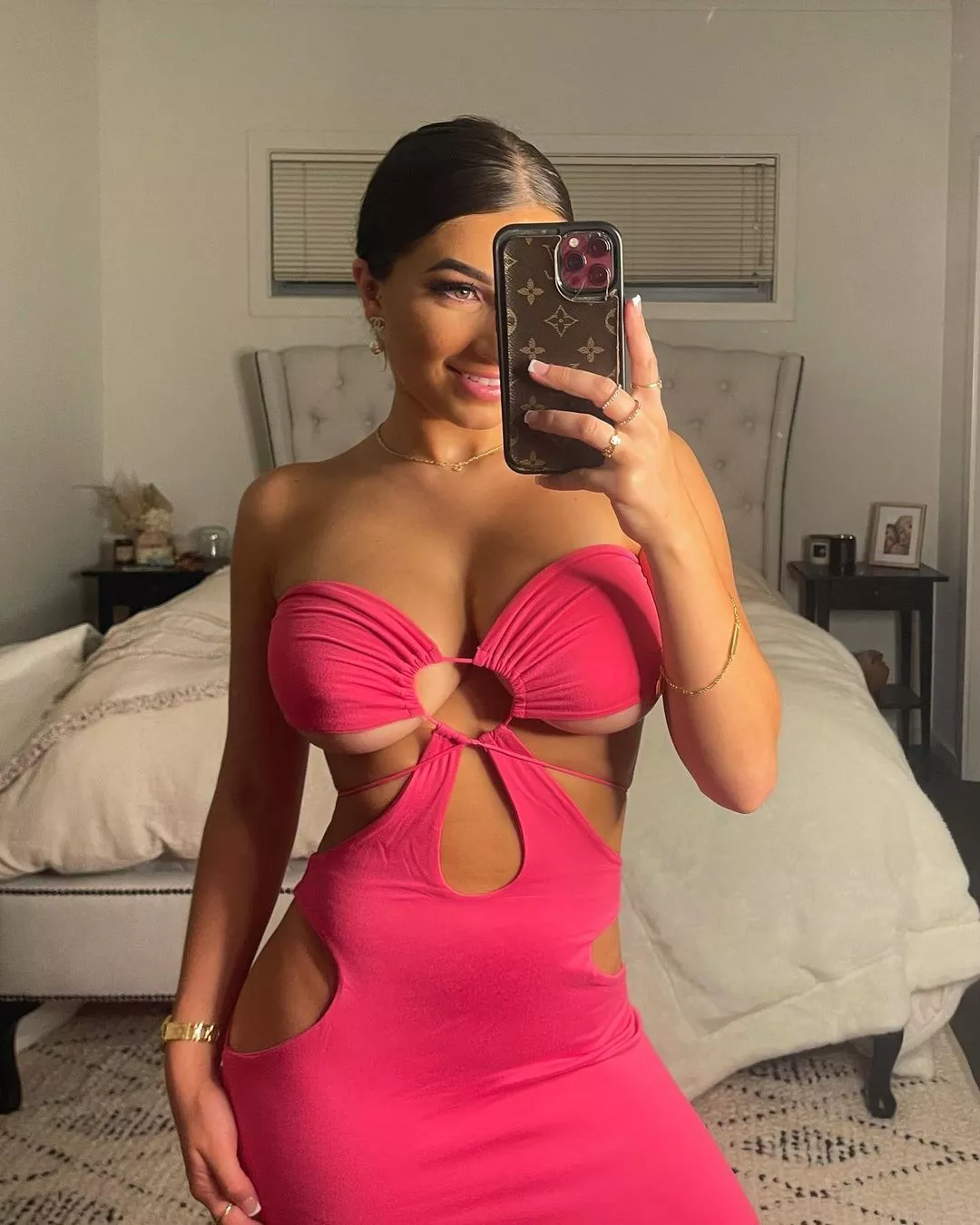 pinky posted by dogsnolegs2