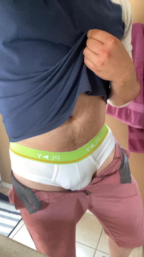 Play ▶️ by beefyburritos04