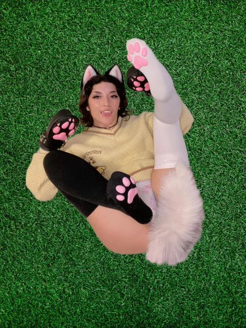 Ruff ruff! by dumbpuppygf