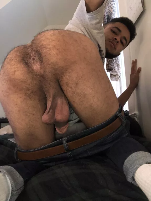 Smell! posted by ceasarguccio