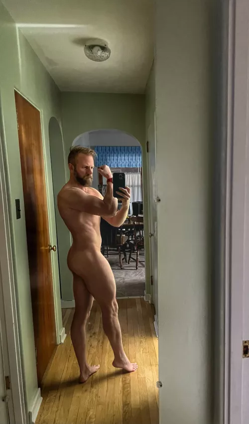 So[m]e profiling by Thevisualexperience