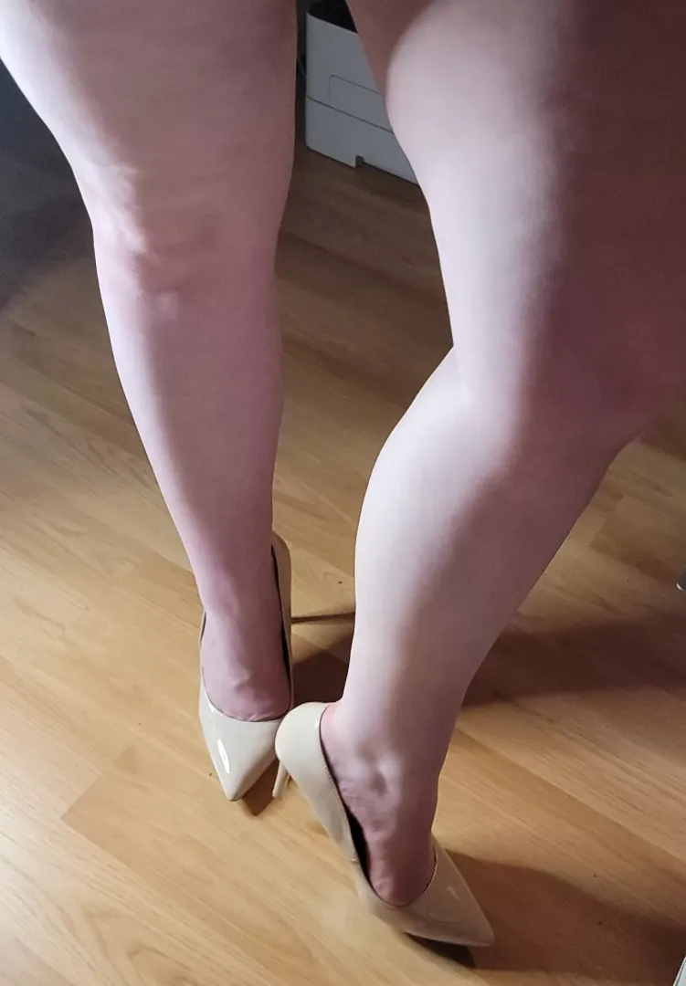 they definitely make my legs feel waay longer 😂 I'm only 5'3 by Flaky-Potential4027