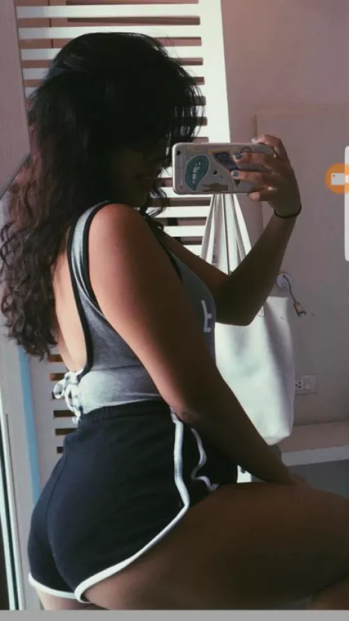 Thick thighs by LustfulJourney