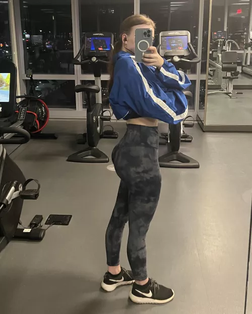 Wanna work out together? by realprettyangel